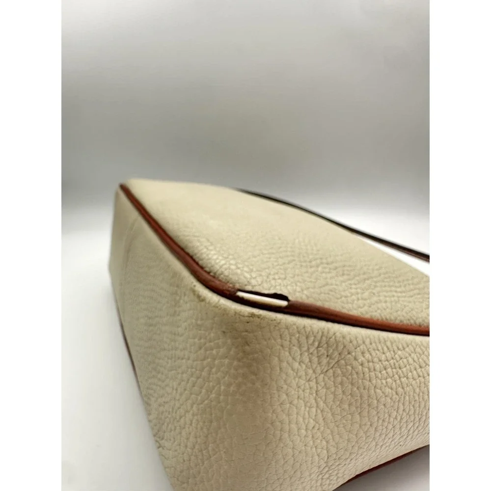 Dooney & Bourke Pebble Grain Rebecca Hobo Shoulder Bag – Classic & Stylish